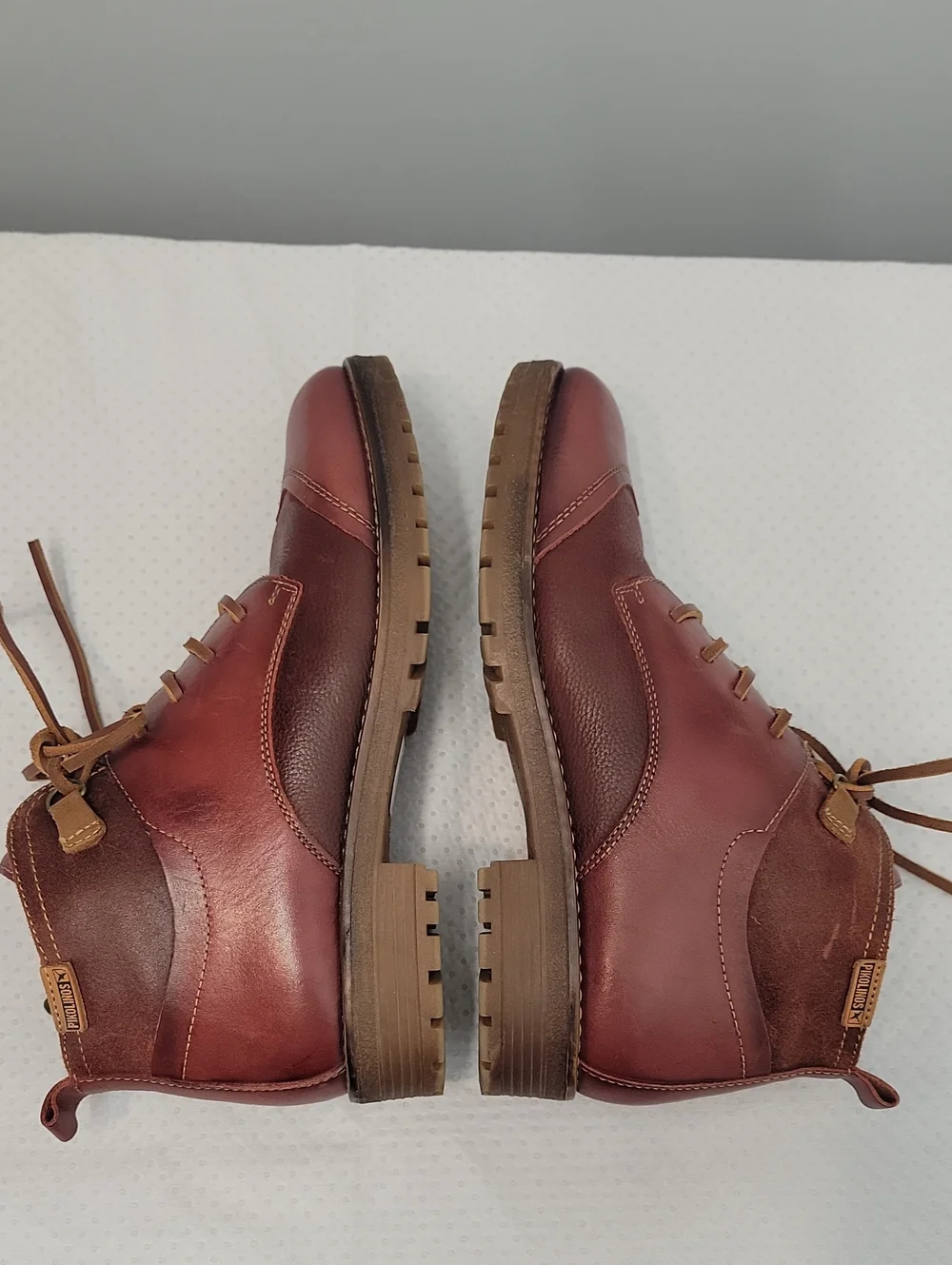PIKOLINOS booties size